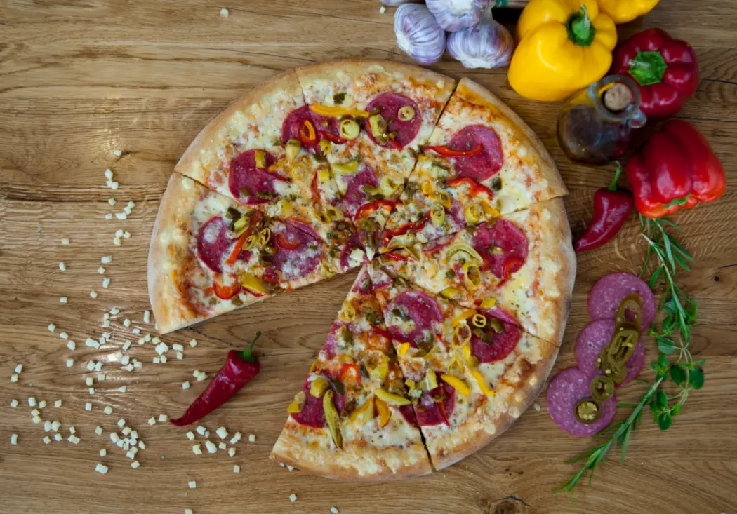 Pizza z dowozem - dlaczego to dobry wybór