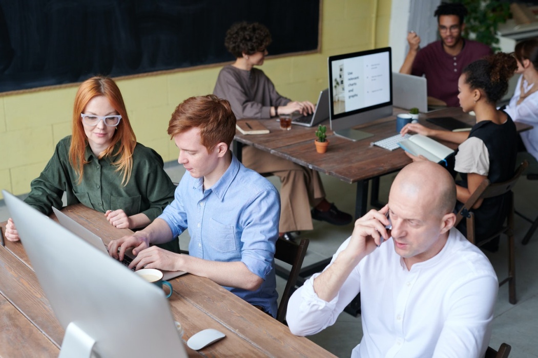Jakie szkolenia dla firm są najbardziej pożądane przez pracodawców i pracowników?