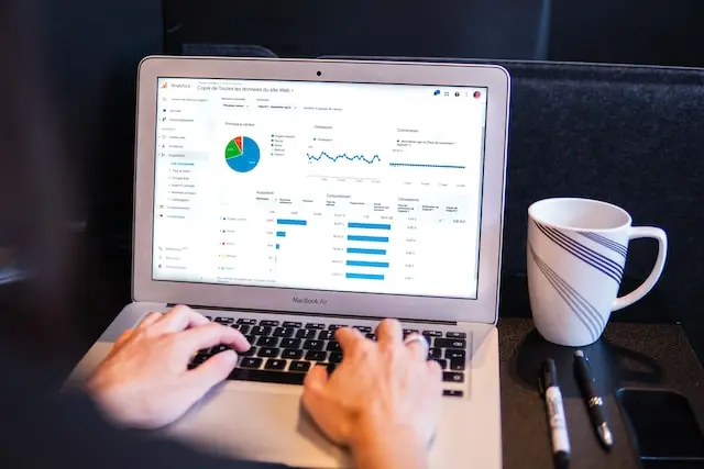 Na czym polega pozycjonowanie strony internetowej?