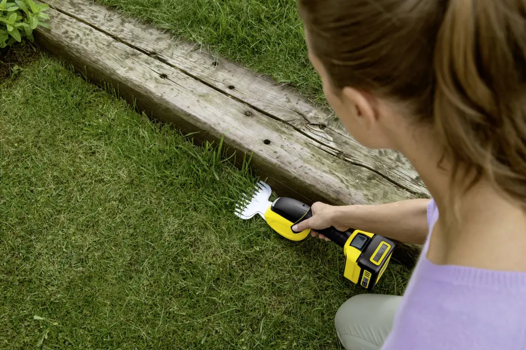 Akumulatorowe nożyce do trawy — bezpieczne i precyzyjne przycinanie trawy