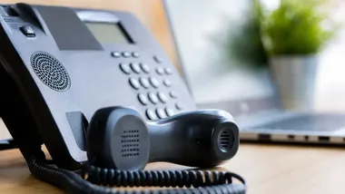 Nie działa system rezerwacji wizyt w urzędzie. Jest telefon zastępczy