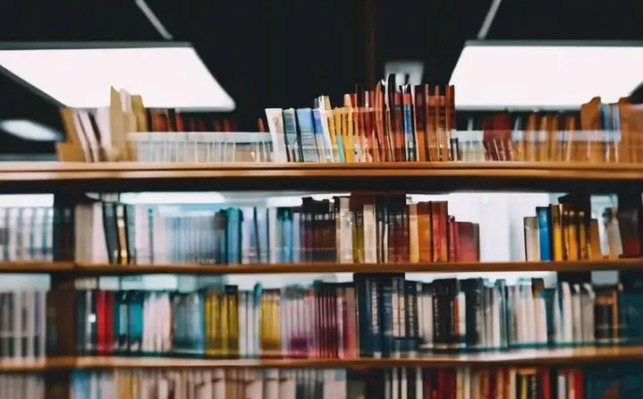 Młodzież rozebrała na części „Oszustwo” Zadie Smith - dyskusja w bibliotece w Kielcach