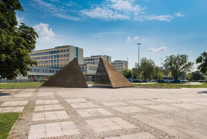 Deszczowy dzień w Kielcach: zabierz parasol!