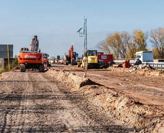 Utrudnienia i objazdy wokół cmentarzy w Kielcach na okres Wszystkich Świętych