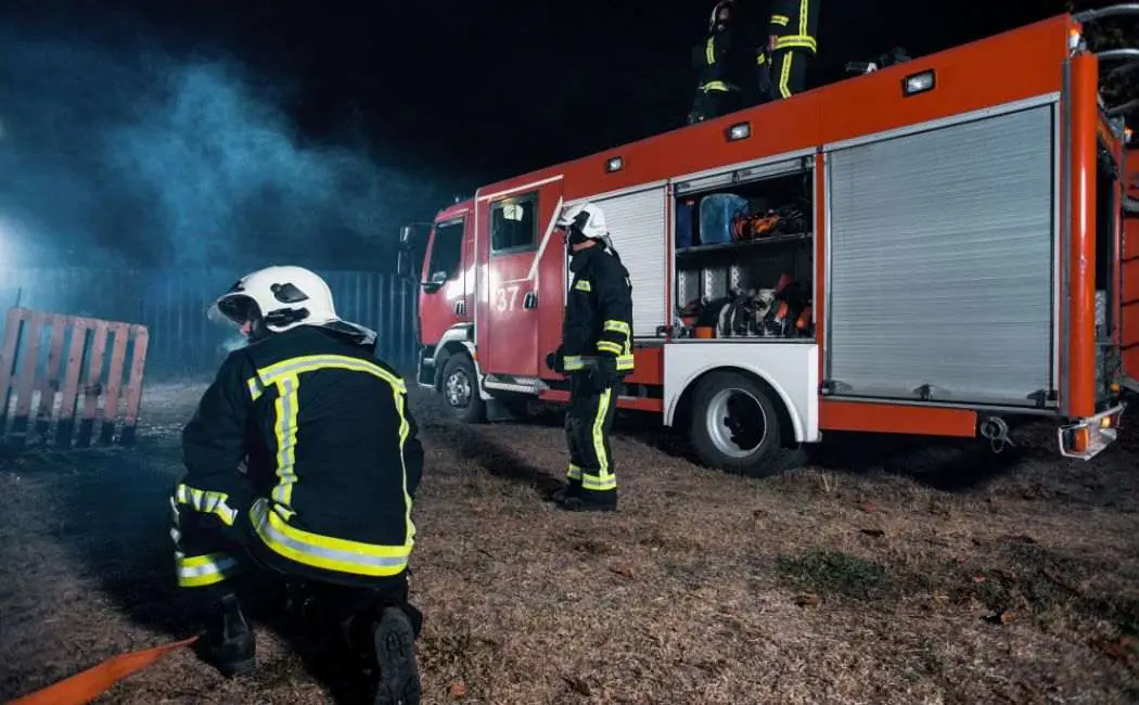 Manewry strażackie w Morawicy – emocje, współpraca i sprawność w akcji