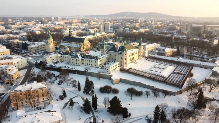 Grafika promocyjna wydarzenia Kielecki Spacer Miejski - „Kielce w pigułce” (28 grudnia 2025)