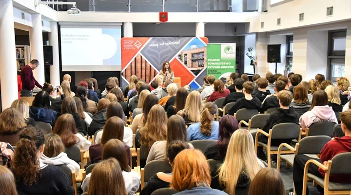 Kiedy nastolatek milczy - jak zauważyć depresję - relacja z wykładu w bibliotece