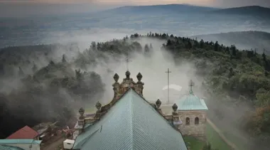 Festiwal, pamięć i Święty Krzyż. Nowy numer „Świętokrzyskiego”
