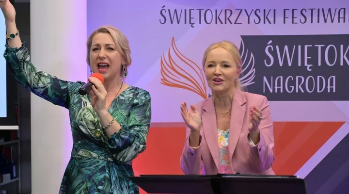 W Kielcach biblioteka zabrzmiała chórem - tak ruszył festiwal