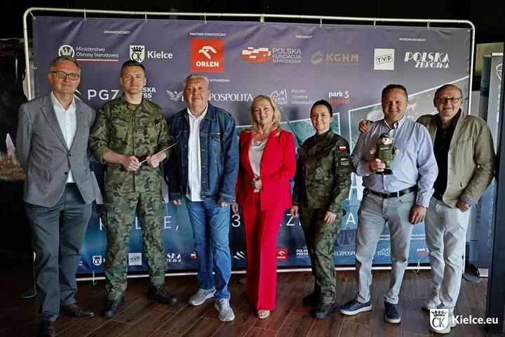 Grafika promocyjna wydarzenia Army Days 2026