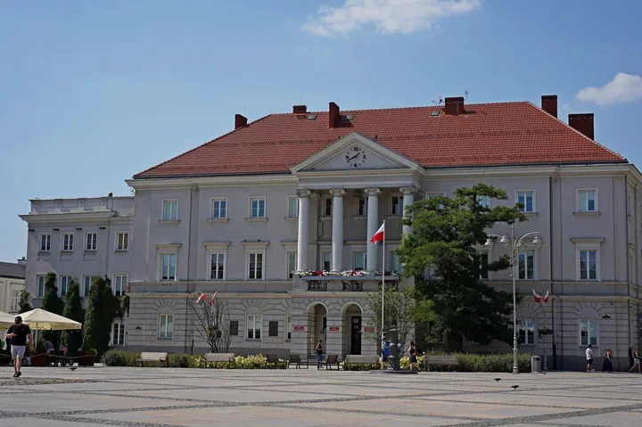 Całodobowy dyżur kryzysowy już działa w Kielcach. Jest nowy numer dla służb