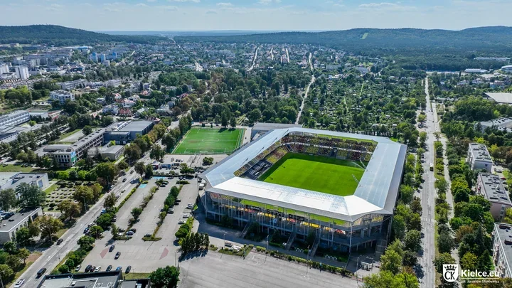 Grafika promocyjna wydarzenia Charytatywny mecz Korona Kielce – Remonty TV