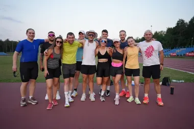 Z Kielc do Aten po coś więcej niż wynik. 37 osób trenuje do maratonu