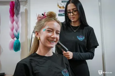 Młodzi poznawali zawody na targach – warsztaty, VR i poradnictwo edukacyjne