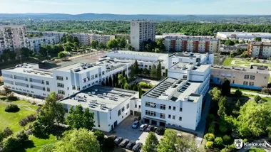 Koniec z zimnymi salami. Kieleckie szkoły przechodzą zieloną metamorfozę