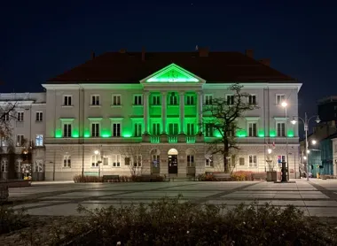 Zielone światło dla dzieci z PANS i PANDAS. Budynek urzędu dołączy do akcji