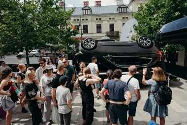 Bezpieczeństwo na drodze wjeżdża do Kielc. Na placu Moniuszki rusza wielkie miasteczko