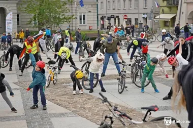 Rowerowa rozgrzewka przed Geofestiwalem. Meta w Ogrodzie Botanicznym