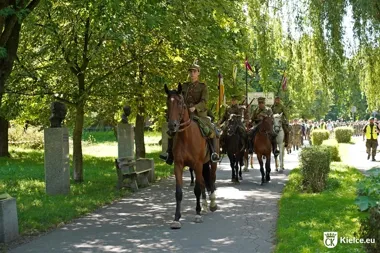 Ponad 350 osób ruszy szlakiem Kadrówki. Marsz zakończy się w Kielcach