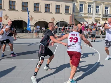 Na kieleckim Rynku zagrają w 3x3. Dwunastu chętnych sięgnie po nagrody