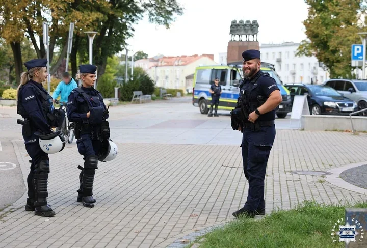 Sześć zatrzymań podczas meczu w Kielcach. Policja podsumowała działania