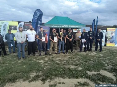 Pięć konkurencji, karabinki i pistolety - policjanci z Kielc na podium