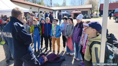 Hulajnoga pod lupą policji w Kielcach - dzieci zobaczyły skutki błędu