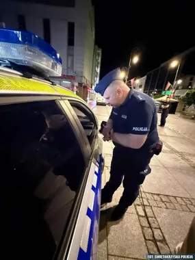 Nocny nadzór w centrum Kielc - policja wystawiła 19 mandatów
