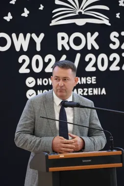 156 nowych uczniów i dwa nowe profile. Rok szkolny ruszył w Łopusznie