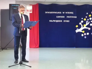 Pierwszy dzwonek w Bodzentynie. 192 uczniów zaczęło nowy rok nauki