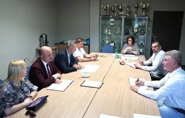 Powiat stawia na drogi i alarmy. Radni jednogłośnie poparli zmiany