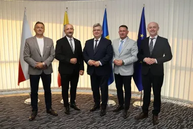 Jednogłośne absolutorium dla zarządu powiatu kieleckiego. Radni dali sygnał