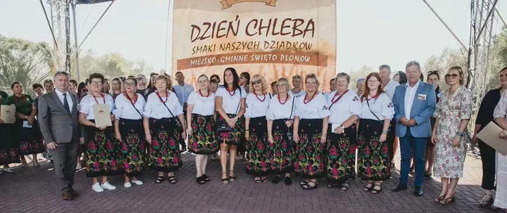 Dzień Chleba w Staszowie. Rolnicy odebrali podziękowania