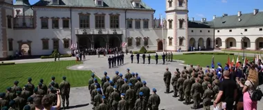 Biało-czerwona pod katedrą i na placu. Święto flagi w Kielcach